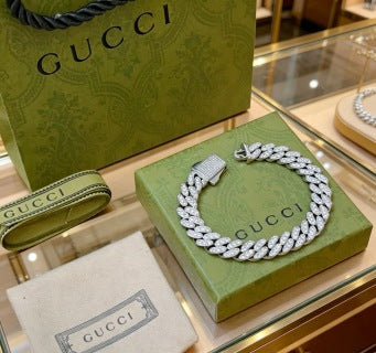 Gucci Pavé Curb Link Crystal Bracelet